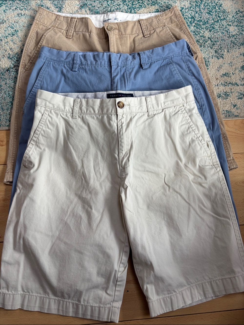 Tommy Hilfiger, J Crew & Old Navy Cream, Light Blue & Tan Men's Chino Shorts Set